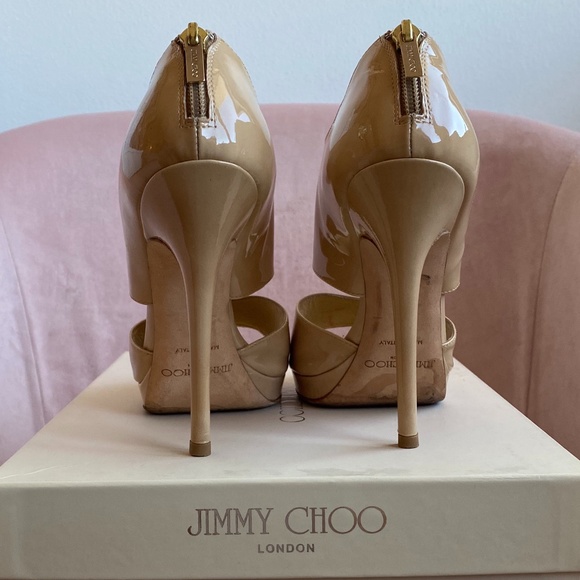 Jimmy Choo Nude Patent Leather Heels - Picture 5 of 15